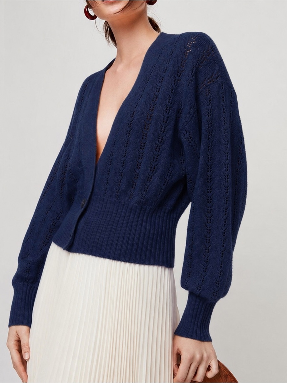 Aritzia Wilfred Thais Plunge Front Cardigan Sweater Blue Medium